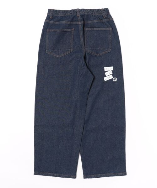 WORLD WIDE LOVE!(ワールドワイドラブ)の「ワイドストレートパンツ(デニムパンツ・レディース・グレー/ネイビー・1)」の16枚目の写真