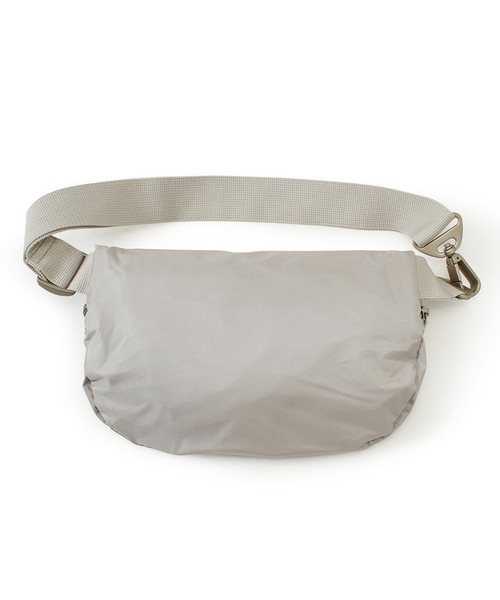 LeSportsac（レスポートサック）の「ESSENTIAL BELT BAG ソフトトープC（ボディバッグ/ウエストポーチ・レディース・グレー・FREE）」の6枚目の写真
