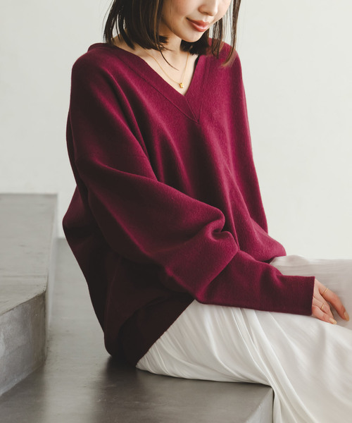 Noble（ノーブル）の「《追加》カシミヤMIXスムースVプルオーバー2（ニット/セーター・レディース・ボルドー/アイボリー/ネイビー・FREE）」の3枚目の写真