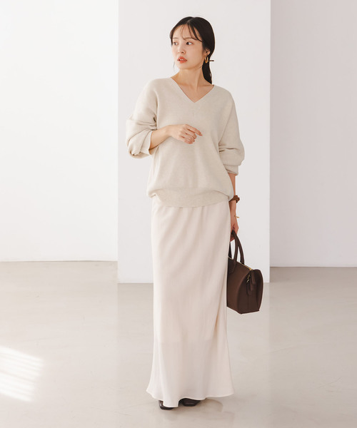 Noble（ノーブル）の「《追加》カシミヤMIXスムースVプルオーバー2（ニット/セーター・レディース・ボルドー/アイボリー/ネイビー・FREE）」の5枚目の写真