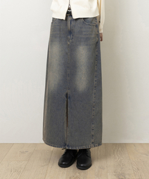 EUGGEN（ユジェン）の「スリットウォッシュドデニムロングスカート_ダストインディゴ（スカート）」