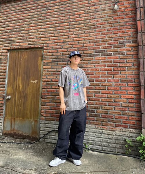 PHILIPPAKER(フィリップペイカー)の「ビエムシー ミニバス クレヨン 半袖Tシャツ ピグメント ヴィンテージグレー(Tシャツ/カットソー・レディース・その他・MEDIUM/LARGE/X-LARGE)」の13枚目の写真