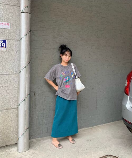PHILIPPAKER(フィリップペイカー)の「ビエムシー ミニバス クレヨン 半袖Tシャツ ピグメント ヴィンテージグレー(Tシャツ/カットソー・レディース・その他・MEDIUM/LARGE/X-LARGE)」の14枚目の写真