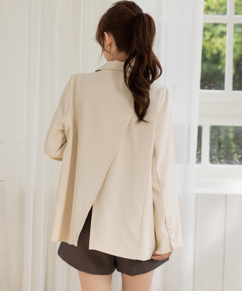 DAY CLOSET（デイ クローゼット）の「後ろ姿もキレイ魅せ。長袖バックスリット ダブルブレスト テーラードジャケット レディース（テーラードジャケット・レディース・ブラウン/アイボリー/ブラック・L/M）」の13枚目の写真