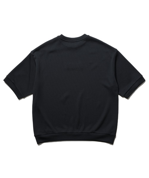 F.C.Real Bristol(エフシーレアルブリストル)の「QUARTER KNIT S/S CREWNECK SHIRT(スウェット・メンズ・ブラック/オフホワイト・X-LARGE/LARGE/MEDIUM/SMALL)」の5枚目の写真
