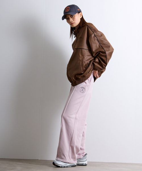 JORDAN BRAND(ジョーダンブランド)の「【NIKE / ナイキ】W J PSG FLC PANT HV0142- 627/060(スウェットパンツ・メンズ・ブラック/ピンク・MEDIUM/LARGE)」の16枚目の写真