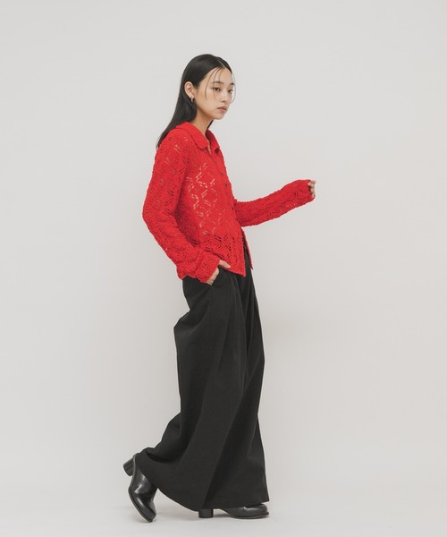 KBF（ケイビーエフ）の「クロシェレースニットシャツ（ニット/セーター・レディース・アイボリー/ブラック/レッド・ONE）」の22枚目の写真