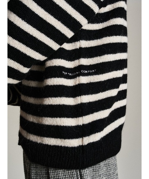 POP TRADING COMPANY(ポップトレーディングカンパニー)の「Pop Trading Company/ポップトレーディングカンパニー カーディガン/セーター POP MOHAIR CARD(ニット/セーター・メンズ・ブラック・M/L/S)」の3枚目の写真