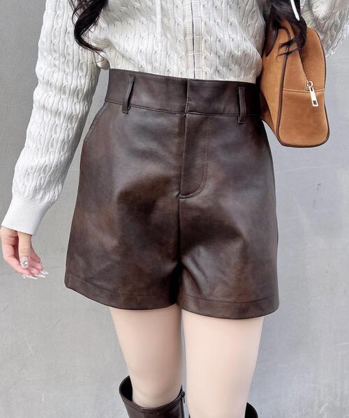 INGNI（イング）の「フェイクレザーショートパンツ／A（その他パンツ・レディース・ブラウン/ブラック・FREE）」の20枚目の写真