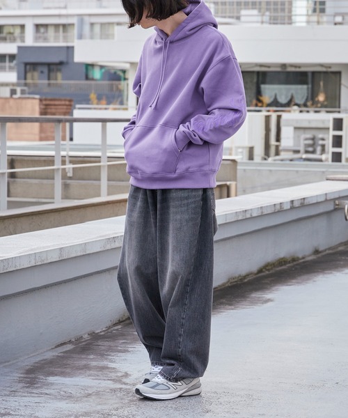 PLEASURES（プレジャー）の「PLEASURES/プレジャーズ SCRAWL HOODIE ヘビーウェイト プルオーバーパーカー 2026年春夏（パーカー・メンズ・パープル・XL/M/L）」の19枚目の写真