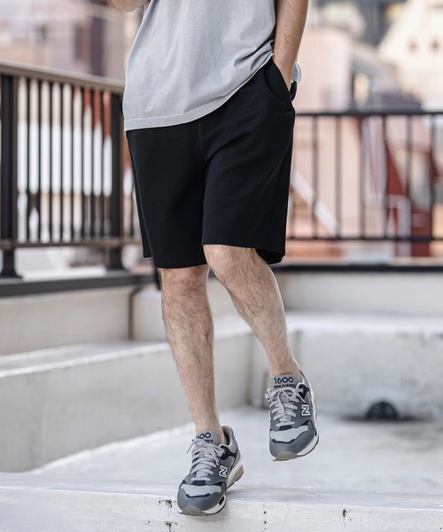 CAMBIO(カンビオ)の「mp14527-Lyocell Blend Lightweight Cardboard Knit Short Pants ショートパンツ(S65526cmb)(その他パンツ・メンズ・ブラック/ダークブルー/チャコール/キナリ・S/M/L)」の3枚目の写真
