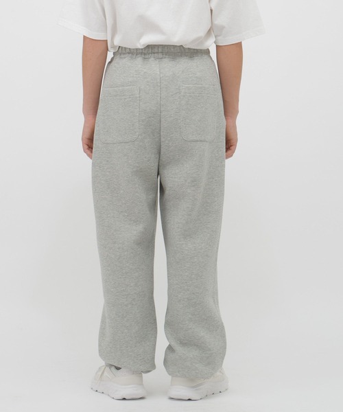 GLOBAL WORK（グローバルワーク）の「ダンボールスウェットタックパンツ/AND YUA ANY/636272（スウェットパンツ・キッズ・アイボリー/杢グレー・LARGE/MEDIUM/SMALL）」の21枚目の写真