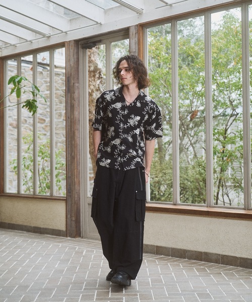 CASPER JOHN(キャスパージョン)の「Embroidery shirts/エンブロイダリーシャツ(シャツ/ブラウス・メンズ・ホワイト/ブラック・MEDIUM/LARGE/SMALL/X-SMALL)」の7枚目の写真
