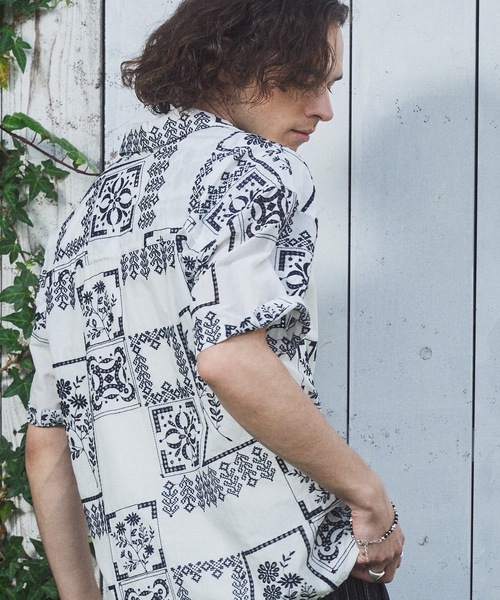 CASPER JOHN(キャスパージョン)の「Embroidery shirts/エンブロイダリーシャツ(シャツ/ブラウス・メンズ・ホワイト/ブラック・MEDIUM/LARGE/SMALL/X-SMALL)」の10枚目の写真
