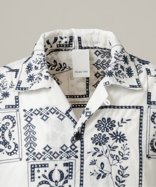 CASPER JOHN(キャスパージョン)の「Embroidery shirts/エンブロイダリーシャツ(シャツ/ブラウス・メンズ・ホワイト/ブラック・MEDIUM/LARGE/SMALL/X-SMALL)」の16枚目の写真
