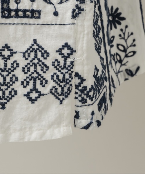 CASPER JOHN(キャスパージョン)の「Embroidery shirts/エンブロイダリーシャツ(シャツ/ブラウス・メンズ・ホワイト/ブラック・MEDIUM/LARGE/SMALL/X-SMALL)」の18枚目の写真