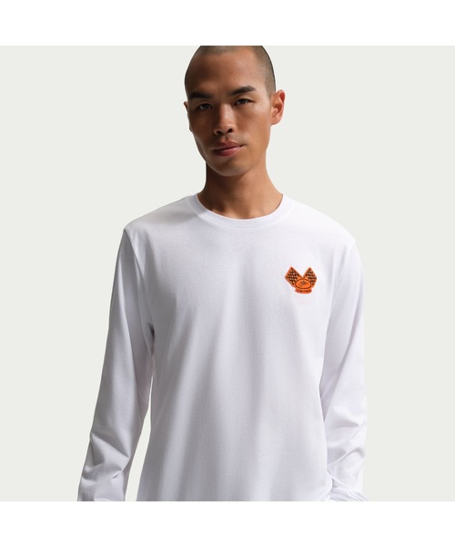 NIKE(ナイキ)の「NIKE/ナイキ NSW TEE LS SOLE RALLY PAT(Tシャツ/カットソー・メンズ・ブラック/ホワイト・S/M/L/XL)」の2枚目の写真