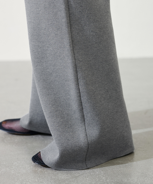 FRAMeWORK(フレームワーク)の「スムースストレートパンツ(その他パンツ・レディース・グレー/ホワイト/ブラック・38/36)」の22枚目の写真