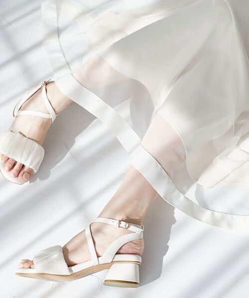 MAJESTIC LEGON（マジェスティックレゴン）の「シアーギャザーサンダル（サンダル・レディース・アイボリー/ブラック系その他2/ブラック/ベージュ/オフホワイト/チャコールグレー・SMALL/MEDIUM/LARGE/X-LARGE/XXL）」の2枚目の写真