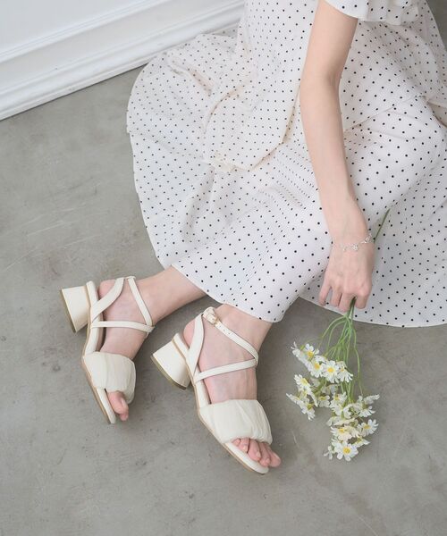 MAJESTIC LEGON（マジェスティックレゴン）の「シアーギャザーサンダル（サンダル・レディース・アイボリー/ブラック系その他2/ブラック/ベージュ/オフホワイト/チャコールグレー・SMALL/MEDIUM/LARGE/X-LARGE/XXL）」の14枚目の写真