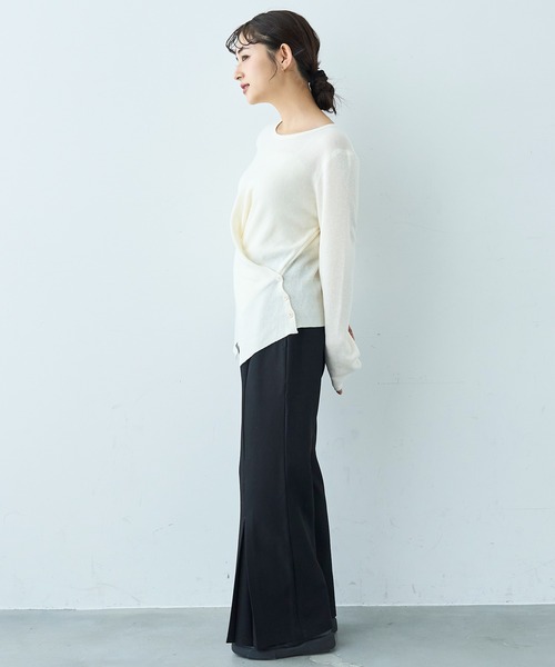 mil(ミル)の「クロスデザイン ニットトップス【586151】(ニット/セーター・レディース・アイボリー/ブラック・ONE SIZE)」の8枚目の写真