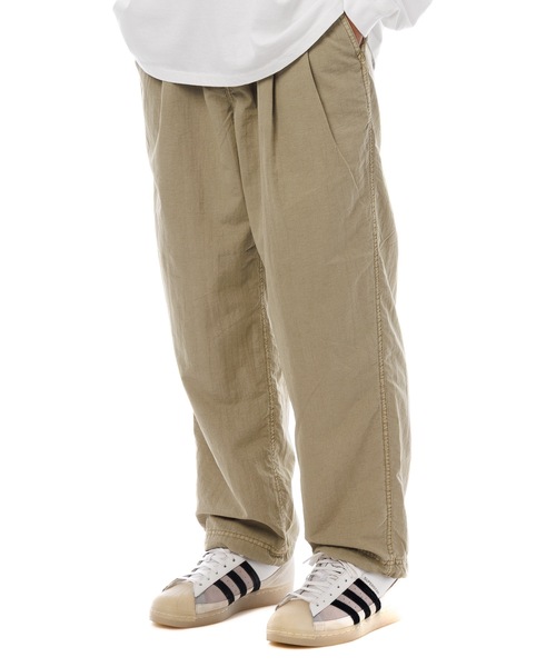 Sandinista（サンディニスタ）の「Nylon 2Tuck Pants - Overdyed / 後染め２タック入りナイロンパンツ（その他パンツ・メンズ・グリーン系その他/グレー系その他/イエロー系その他・SMALL/MEDIUM/LARGE）」の22枚目の写真