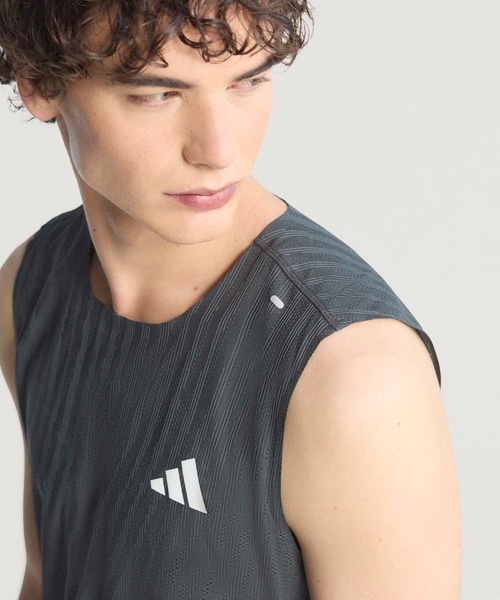 adidas（アディダス）の「Adi365 ランニング クライマクール+ タンクトップ / アディダス adidas（タンクトップ・メンズ・ブルー/ブラック・LARGE/MEDIUM/X-LARGE/XX-LARGE/XX-SMALL/SMALL）」の4枚目の写真