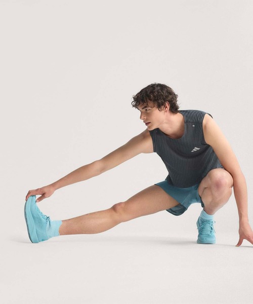 adidas（アディダス）の「Adi365 ランニング クライマクール+ タンクトップ / アディダス adidas（タンクトップ・メンズ・ブルー/ブラック・LARGE/MEDIUM/X-LARGE/XX-LARGE/XX-SMALL/SMALL）」の6枚目の写真