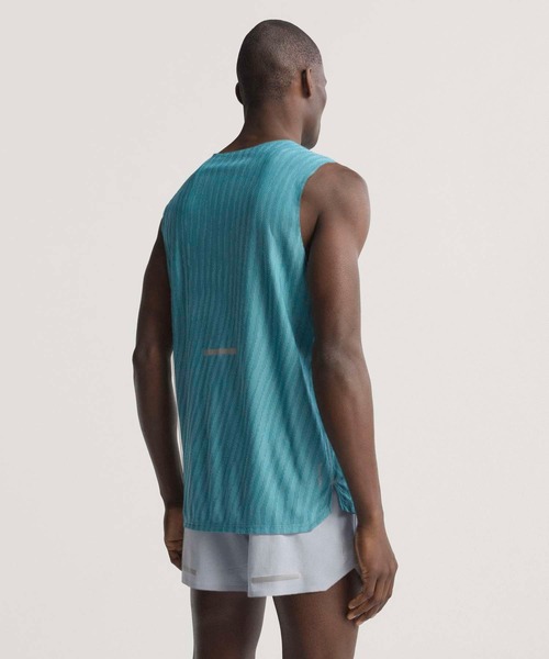 adidas（アディダス）の「Adi365 ランニング クライマクール+ タンクトップ / アディダス adidas（タンクトップ・メンズ・ブルー/ブラック・LARGE/MEDIUM/X-LARGE/XX-LARGE/XX-SMALL/SMALL）」の16枚目の写真