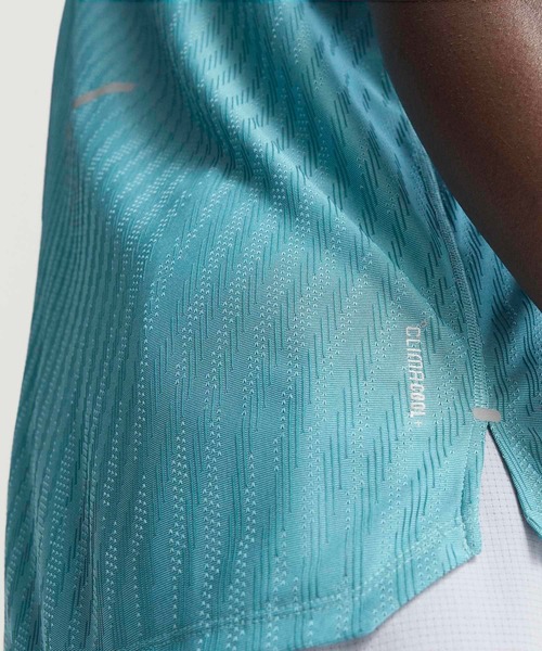 adidas（アディダス）の「Adi365 ランニング クライマクール+ タンクトップ / アディダス adidas（タンクトップ・メンズ・ブルー/ブラック・LARGE/MEDIUM/X-LARGE/XX-LARGE/XX-SMALL/SMALL）」の21枚目の写真
