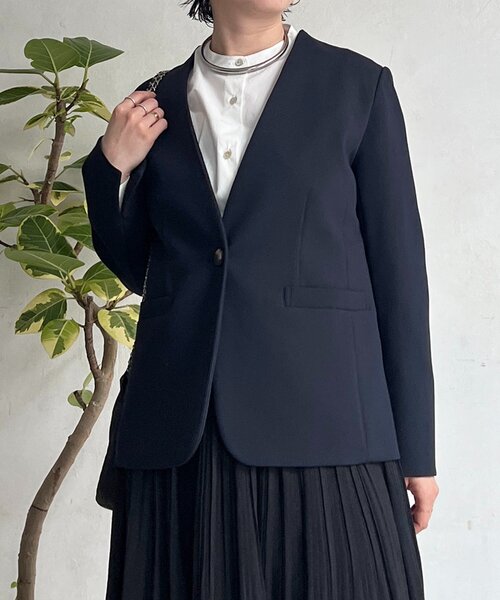 un dix cors（アンディコール）の「【フォーマル・セレモニー】TRダブルクロスシングルジャケット（テーラードジャケット・レディース・ネイビー/グレイッシュベージュ/ブラック・FREE）」の3枚目の写真