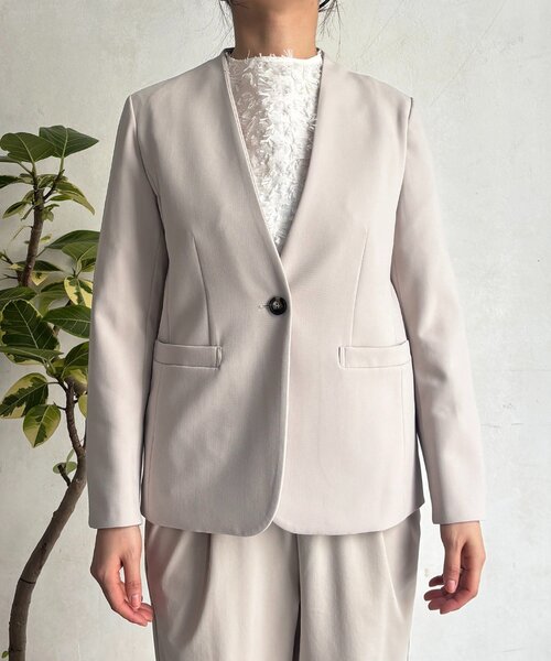 un dix cors（アンディコール）の「【フォーマル・セレモニー】TRダブルクロスシングルジャケット（テーラードジャケット・レディース・ネイビー/グレイッシュベージュ/ブラック・FREE）」の17枚目の写真