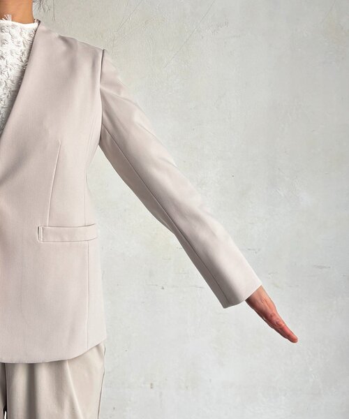 un dix cors（アンディコール）の「【フォーマル・セレモニー】TRダブルクロスシングルジャケット（テーラードジャケット・レディース・ネイビー/グレイッシュベージュ/ブラック・FREE）」の22枚目の写真