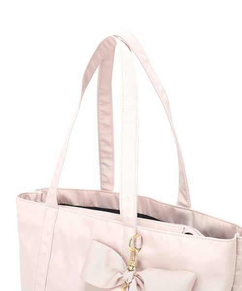 Maison de FLEUR（メゾンドフルール）の「リボンチャーム付きマルチポケットトートバッグ（トートバッグ・レディース・ピンク系その他/ネイビー/ブラック・FREE）」の17枚目の写真