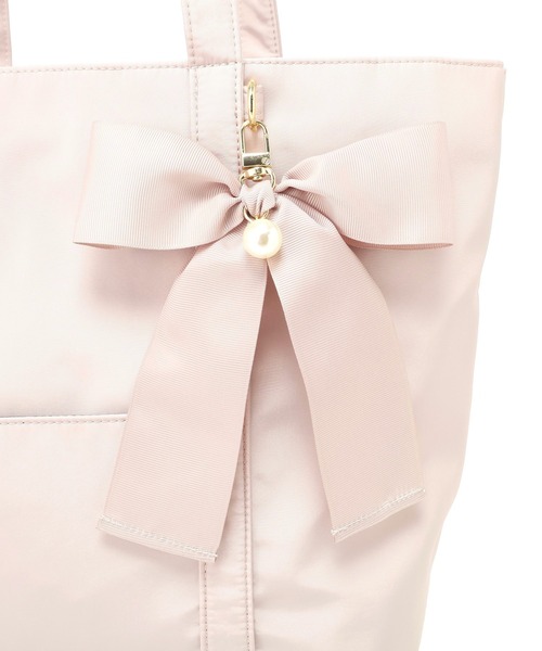 Maison de FLEUR（メゾンドフルール）の「リボンチャーム付きマルチポケットトートバッグ（トートバッグ・レディース・ピンク系その他/ネイビー/ブラック・FREE）」の19枚目の写真