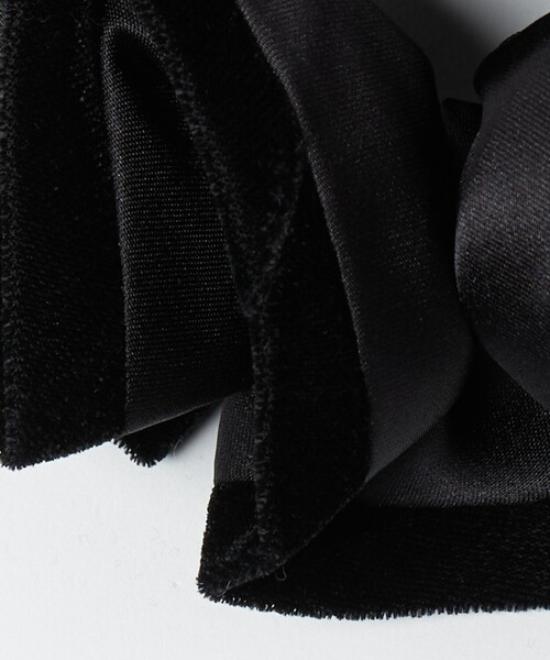 UNITED ARROWS(ユナイテッドアローズ)の「VVN トリム シュシュ(シュシュ・レディース・ネイビー/ブラック・FREE)」の10枚目の写真