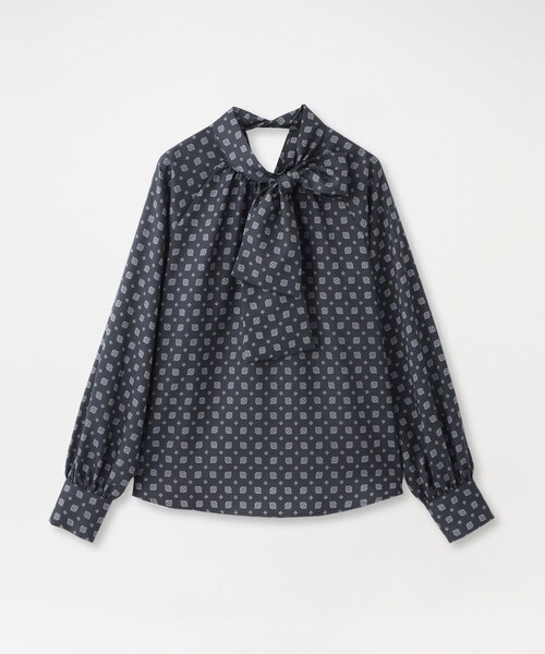 LOVELESS(ラブレス)の「ジオメトリックリボンブラウス(シャツ/ブラウス・レディース・ブルー系その他7/ホワイト系その他・34/36)」の2枚目の写真