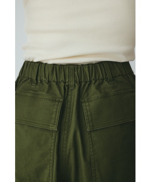 HeRIN.CYE(ヘリンドットサイ)の「Round form baker half pants ラウンドフォルムベイカーカーゴパンツ(その他パンツ・レディース・ホワイト/カーキ/ブラック・38/36)」の8枚目の写真