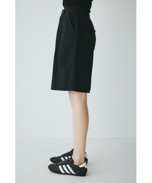 HeRIN.CYE(ヘリンドットサイ)の「Round form baker half pants ラウンドフォルムベイカーカーゴパンツ(その他パンツ・レディース・ホワイト/カーキ/ブラック・38/36)」の4枚目の写真