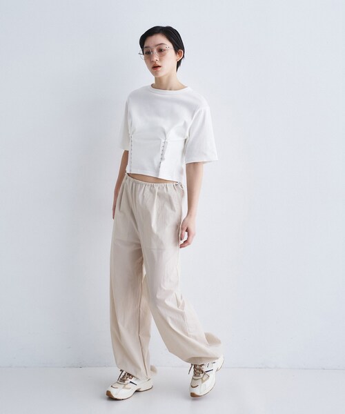 CODE A(コードエー)の「corset jersey tee(Tシャツ/カットソー・レディース・ホワイト/チャコールグレー・00)」の6枚目の写真