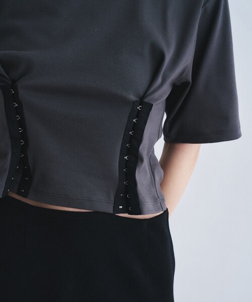 CODE A(コードエー)の「corset jersey tee(Tシャツ/カットソー・レディース・ホワイト/チャコールグレー・00)」の10枚目の写真