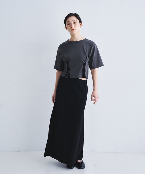 CODE A(コードエー)の「corset jersey tee(Tシャツ/カットソー・レディース・ホワイト/チャコールグレー・00)」の11枚目の写真