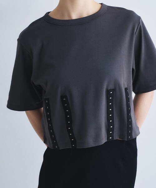 CODE A(コードエー)の「corset jersey tee(Tシャツ/カットソー・レディース・ホワイト/チャコールグレー・00)」の14枚目の写真