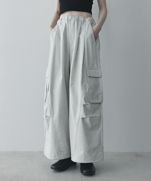 remer(リメール)の「ルーズミリタリーカーゴワイドパンツ / loose military cargo wide PT (3D Seam)(カーゴパンツ・メンズ・ライトグレー/ブラック/カーキ・SMALL/X-SMALL/LARGE/MEDIUM)」の10枚目の写真