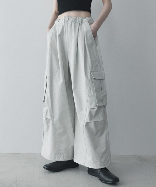 remer(リメール)の「ルーズミリタリーカーゴワイドパンツ / loose military cargo wide PT (3D Seam)(カーゴパンツ・メンズ・ライトグレー/ブラック/カーキ・SMALL/X-SMALL/LARGE/MEDIUM)」の13枚目の写真