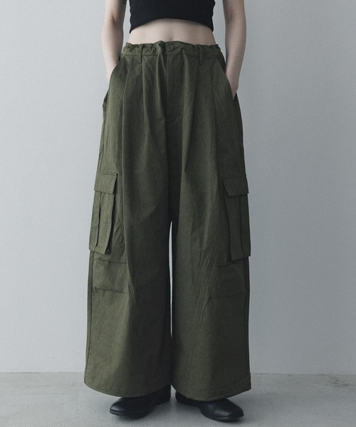 remer(リメール)の「ルーズミリタリーカーゴワイドパンツ / loose military cargo wide PT (3D Seam)(カーゴパンツ・メンズ・ライトグレー/ブラック/カーキ・SMALL/X-SMALL/LARGE/MEDIUM)」の15枚目の写真