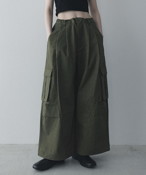 remer(リメール)の「ルーズミリタリーカーゴワイドパンツ / loose military cargo wide PT (3D Seam)(カーゴパンツ・メンズ・ライトグレー/ブラック/カーキ・SMALL/X-SMALL/LARGE/MEDIUM)」の17枚目の写真