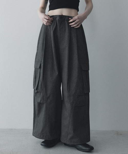 remer(リメール)の「ルーズミリタリーカーゴワイドパンツ / loose military cargo wide PT (3D Seam)(カーゴパンツ・メンズ・ライトグレー/ブラック/カーキ・SMALL/X-SMALL/LARGE/MEDIUM)」の6枚目の写真