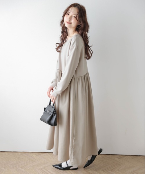 La-gemme(ラジェム)の「ギャザーフレアドッキングワンピース(ワンピース・レディース・ブラック/ベージュ・フリー)」の13枚目の写真
