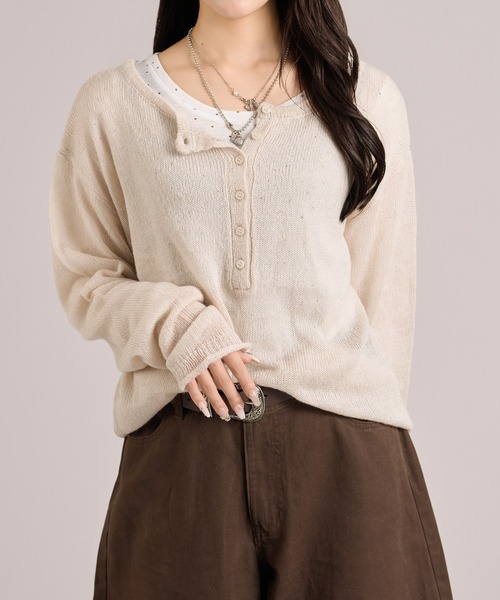 apres jour mignon(アプレジュールミニョン)の「ヘンリーシアーニット(ニット/セーター・レディース・ピンク/ネイビー/グレイッシュベージュ・フリー/LARGE)」の7枚目の写真